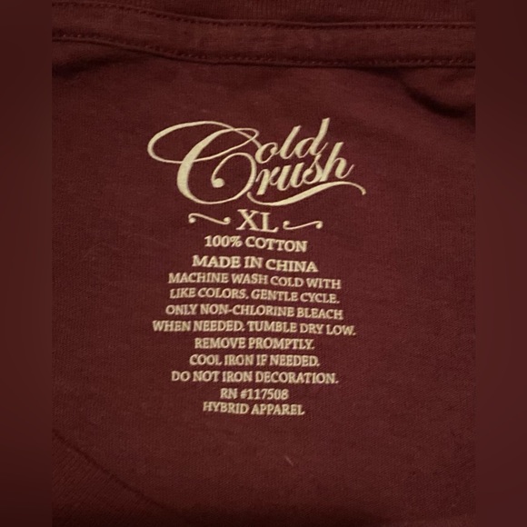 Cold Crush Junior Graphic Cropped Tee - Picture 4 of 4